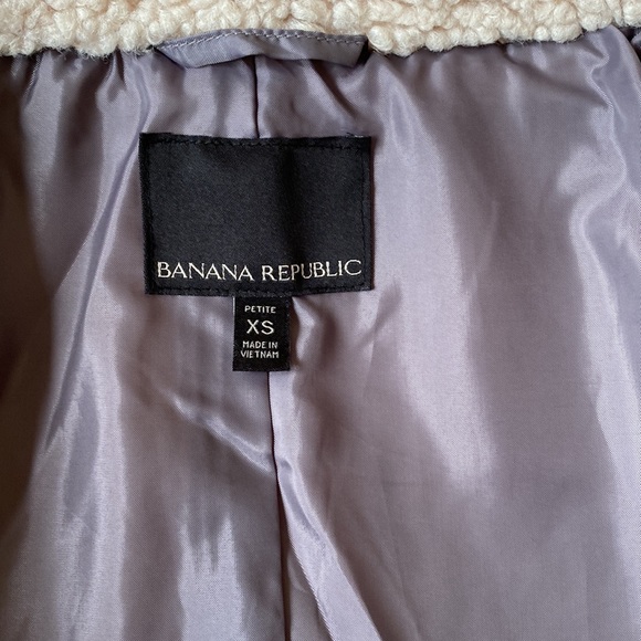 Banana Republic faux fur short jacket. - Picture 4 of 6